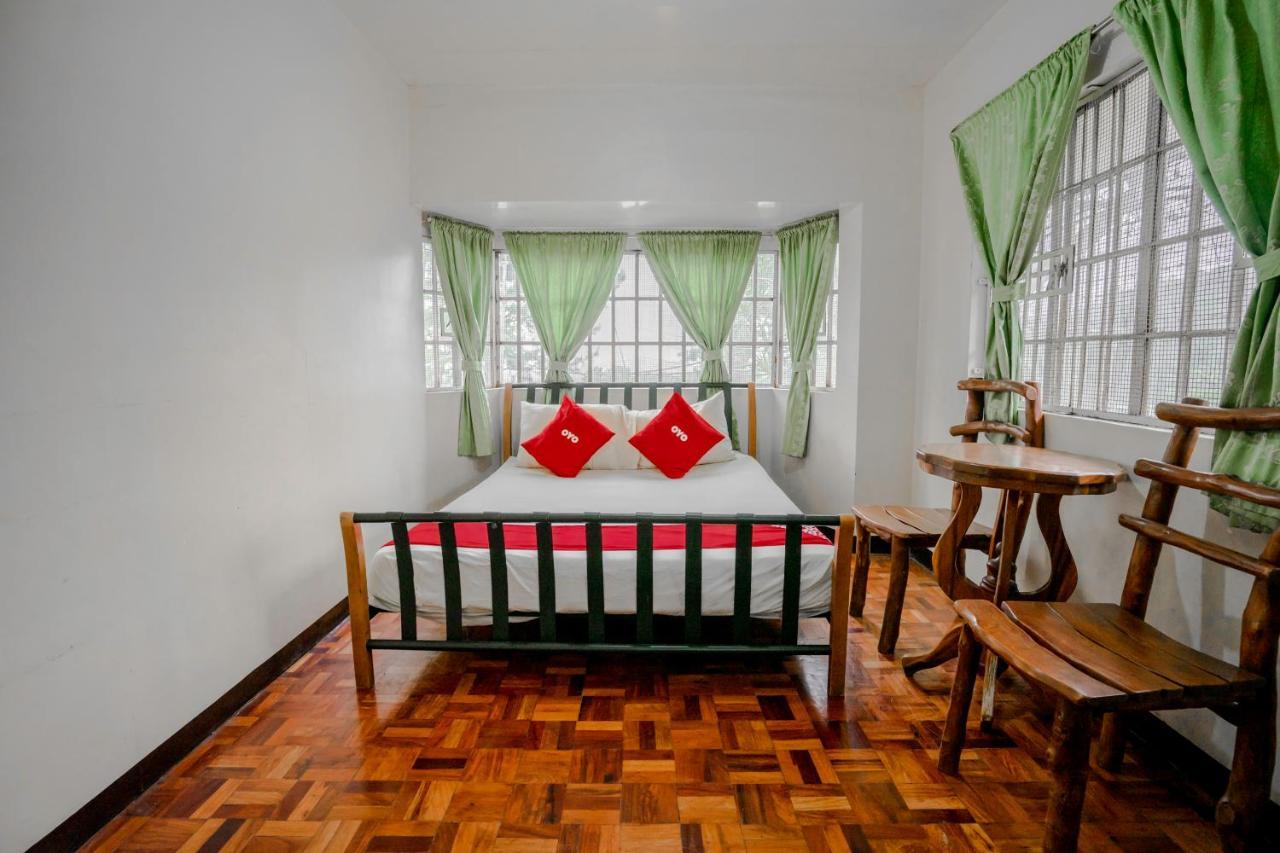 Oyo 760 Tiptop Vacation Homes Baguio City Exterior photo