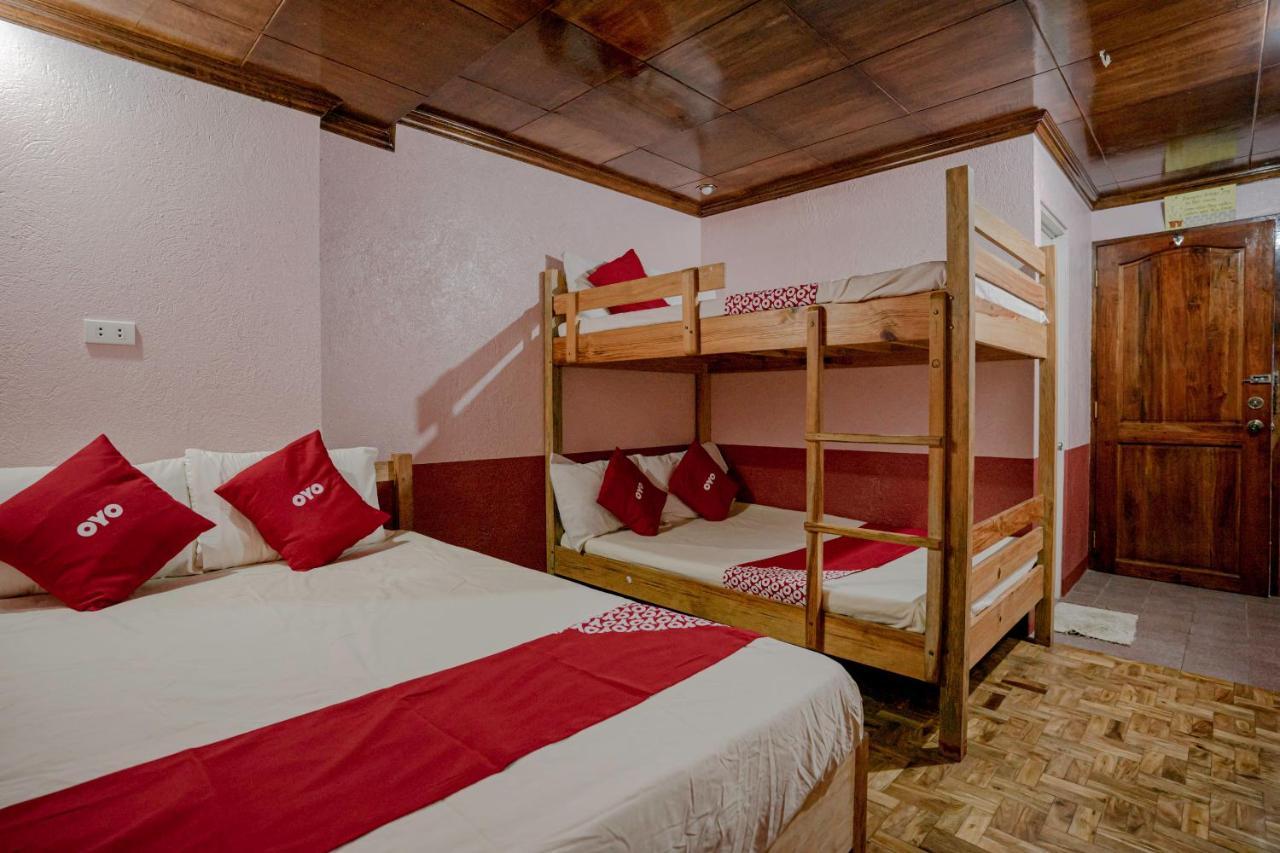 Oyo 760 Tiptop Vacation Homes Baguio City Exterior photo