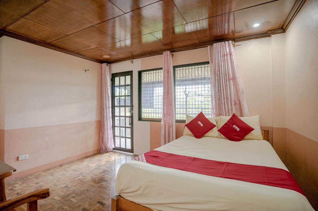 Oyo 760 Tiptop Vacation Homes Baguio City Exterior photo