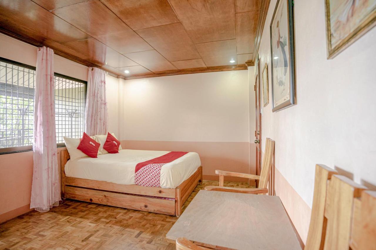 Oyo 760 Tiptop Vacation Homes Baguio City Exterior photo
