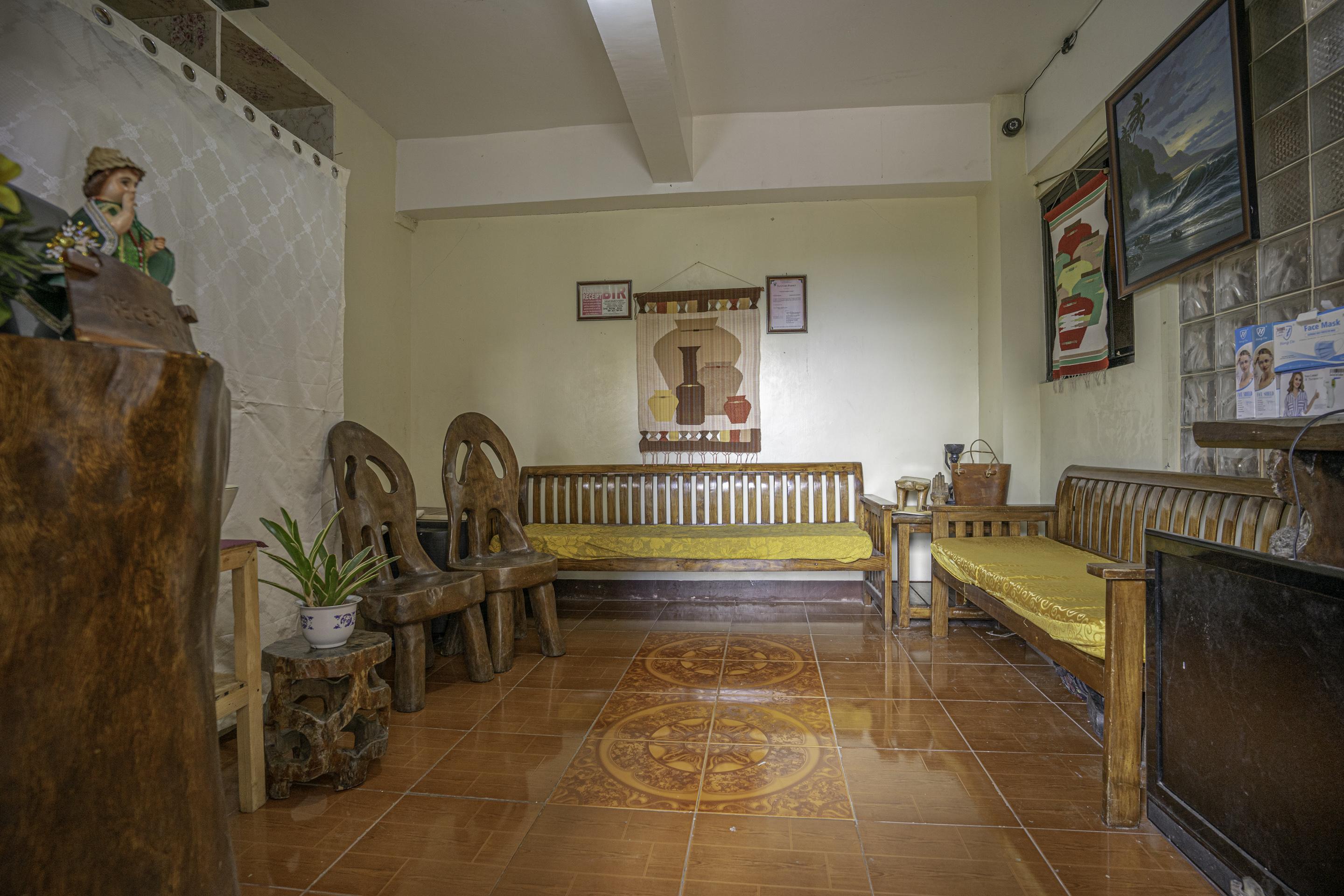 Oyo 760 Tiptop Vacation Homes Baguio City Exterior photo